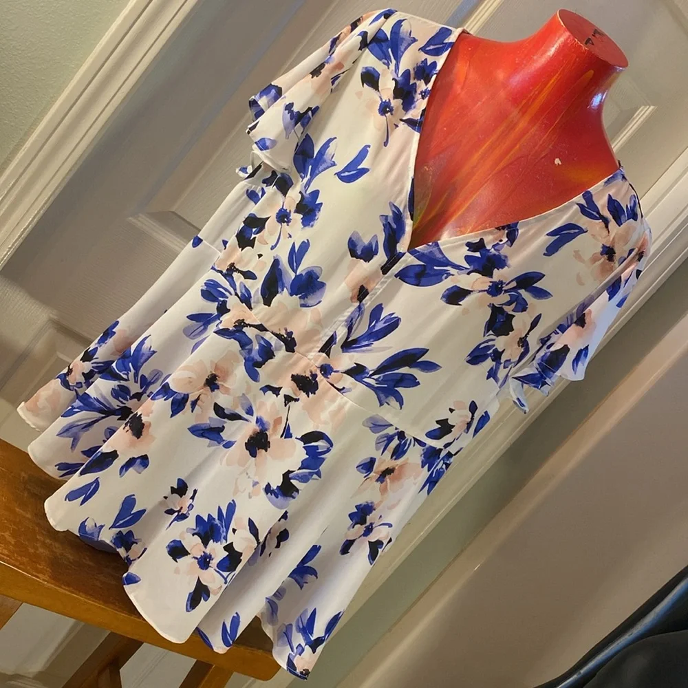 Torrid Ruffled White and Blue Blouse with Peter Pan Collar - Picture 1 of 10